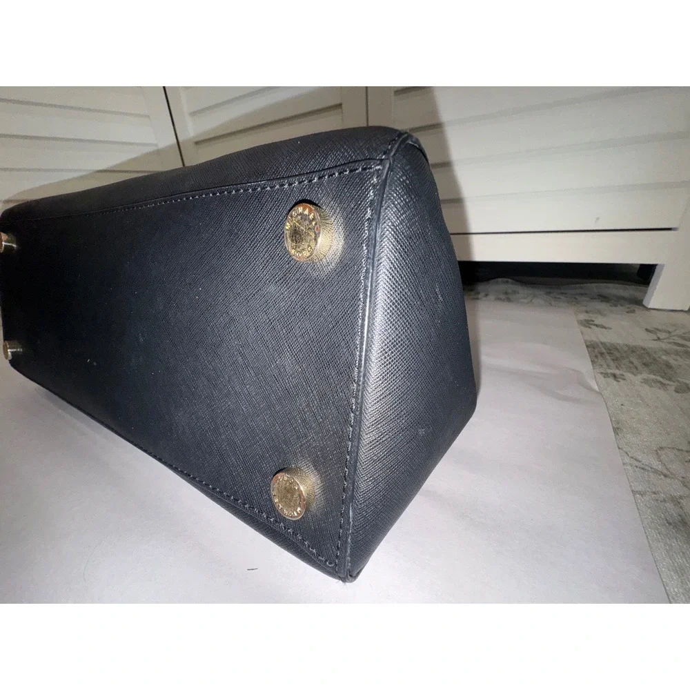 Michael Kors Savannah Satchel Women Black Saffiano Leather Gold Hardware Large - Picture 7 of 11